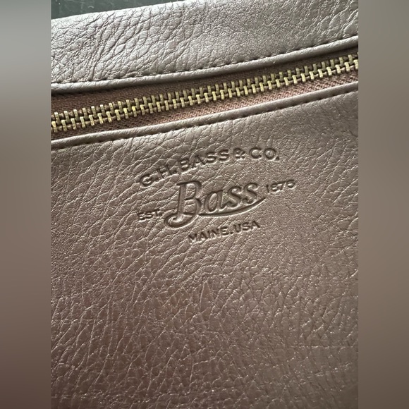 NWT • G.H. Bass & Co. Reversible Bag • Red & Brown - Picture 7 of 13